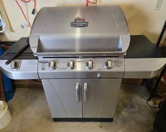 Commercial Series Char-Broil stainless gas grill