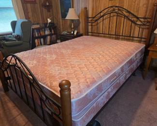 Iron and wood queen bed