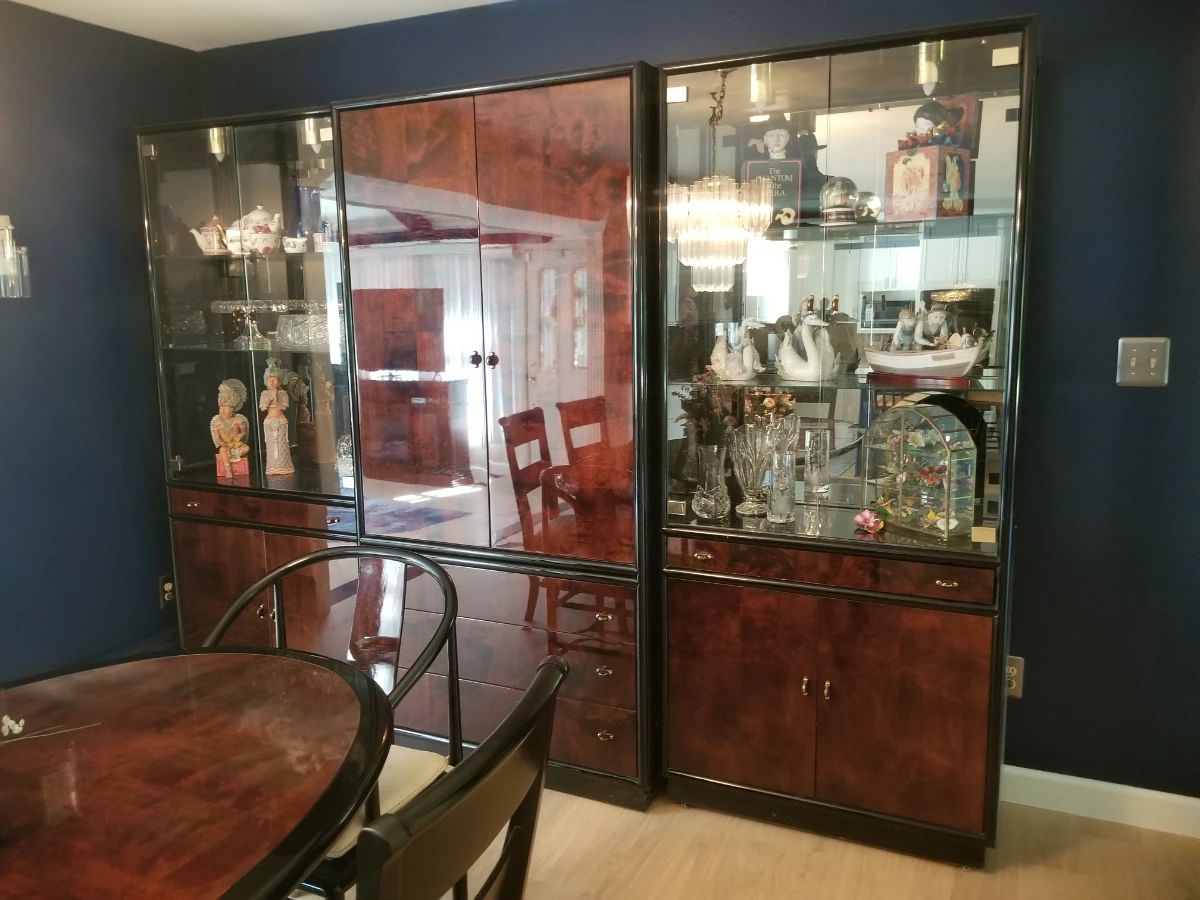 Scene Three by Henredon dining set: three etageres