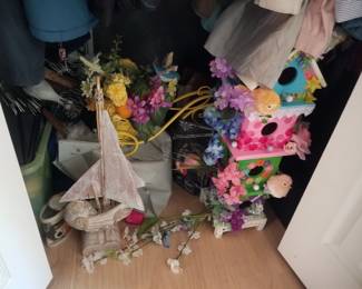 Crafts & Easter decor