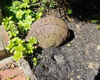 Metal snail