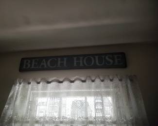 BEACH HOUSE sign