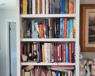 Books; decorative houses