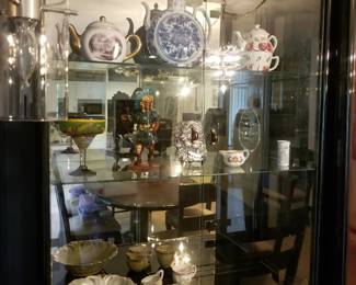 Glassware & porcelain