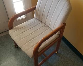 Rolling office chair