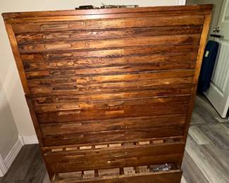 2 PC PRINTERS CABINET