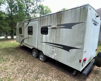 CAMPER