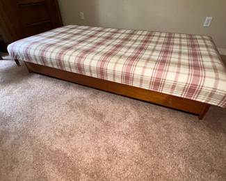 TWIN BED