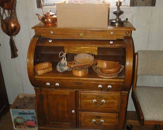 That wonderful rolltop desk again