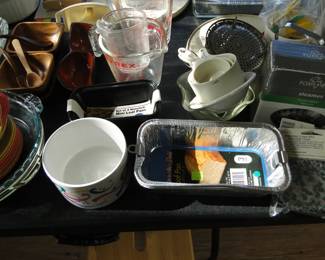Bakeware and cookware