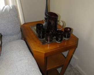 Table lamp, cut cranberry set, and endtable