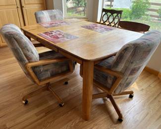 Oak kitchen table