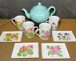 Mid-Century Modern, Vintage Furniture, Collectibles, Porcelain, Dolls & More