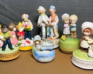 Mid-Century Modern, Vintage Furniture, Collectibles, Porcelain, Dolls & More