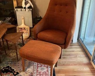 Viko Baumritter covered chair and ottoman/label