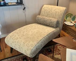 Chaise lounge