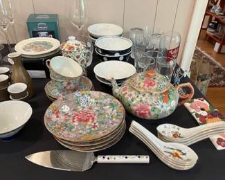 Famille Mille Fleur vintage porcelain