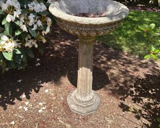 Bird bath