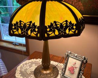 Vintage Slag Glass Table Lamp with Oak Leaf and Acorn Overlay