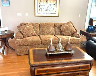 Gorgeous living room furniture