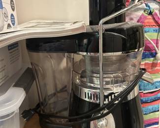 Juicer - Make you own Healthy Juice Drinks