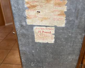 Sale Picture