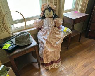 Doll - Side Tables