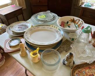 Dishware