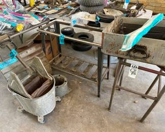 Mop Bucket - Metal Stands