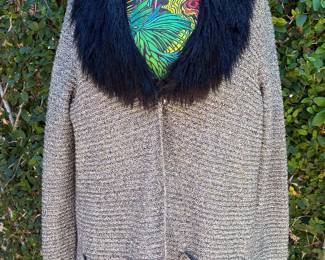 Sweater w/the Fur
