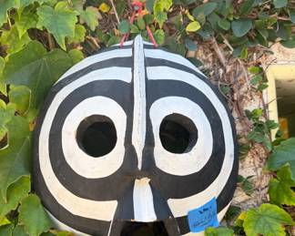 Black & White Mask