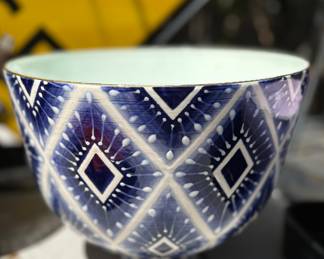 Large Bowl / Cachepot