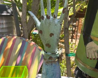 Metal Hand