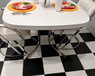 White kitchen table with Chrome legs