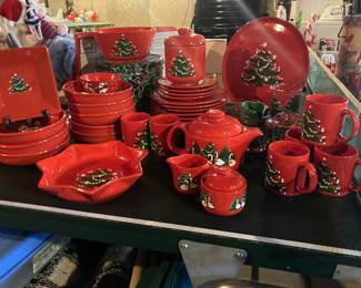 Waechtersbach W Germany 32-pc set