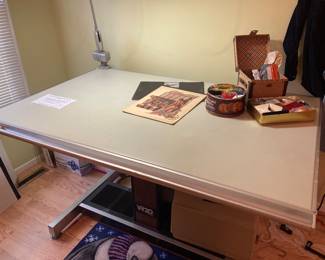 Drafting table