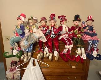 Two left dolls; left side of photo, were removed from the sale, by the estate owner. Apoligies