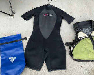 Lot 4: Wetsuit, Flotation Aid PFD, and Dry Bags