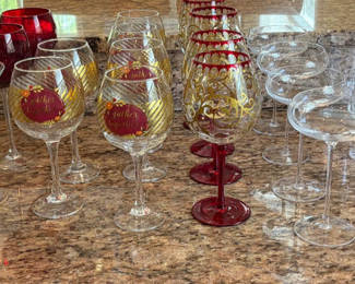 Lot 46: Large Glassware Lot