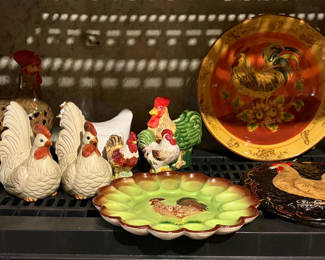 Lot 23: Rooster Decor bookends, egg plate etc