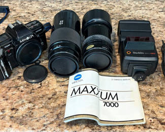 Lot 32: Minolta Maxxum 7000 Camera