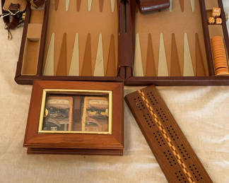 Lot 56: Vintage leather backgammon set with accessories and wooden display box