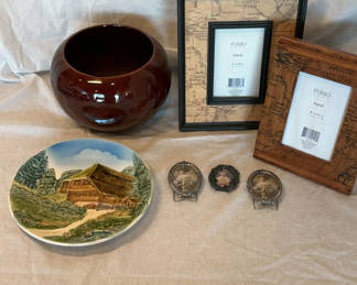 Lot 85: Ceramics And Frames