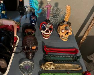 Water pipes and incense holders