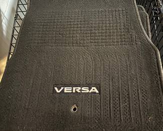 2020-2024? Versa car mats