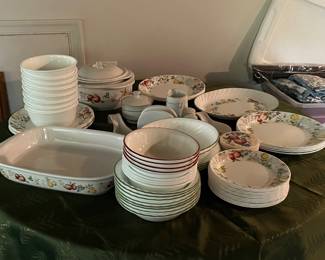 Corelleware set, sold as complete set