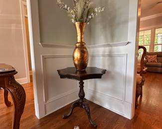 OVERIVEW - Please schedule an appointment to come and browse these items!