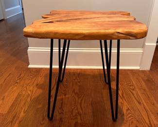 L87 - $35. Approximately 20" square table top x 20" tall. Relatively lightweight. Overall very good condition.