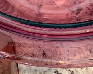 L57 - $20. Corning Visions Cranberry Lidded Dish. 16". Oven, Microwave & Freezer Safe.