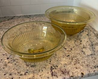 L55 - $15. Set of 2 Vintage Ribbed Mixing Bowls.